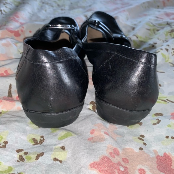 Easy Spirit Black Loafers - Picture 4 of 6